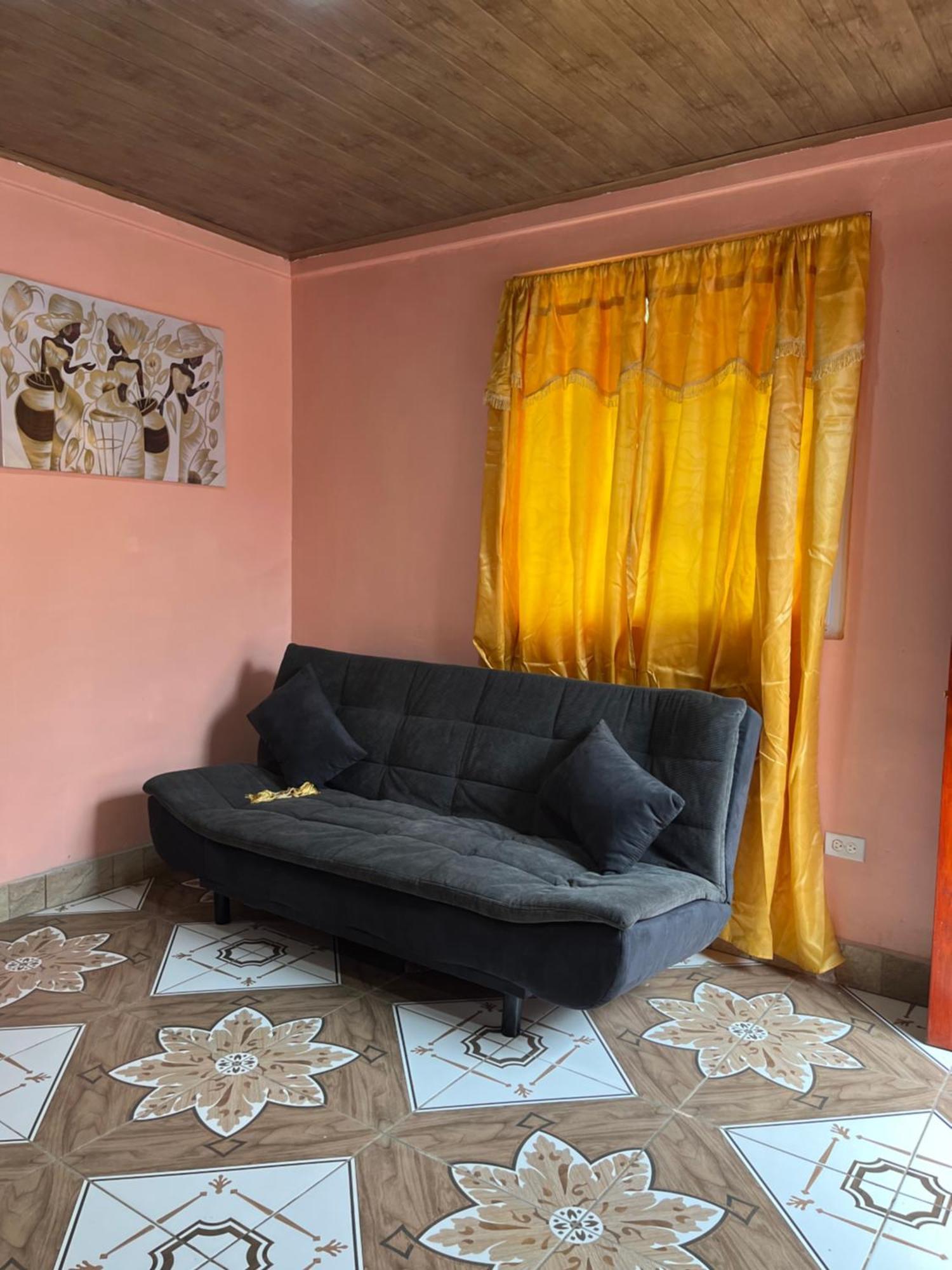 Surf Camp Hotel Bocas Town Bagian luar foto